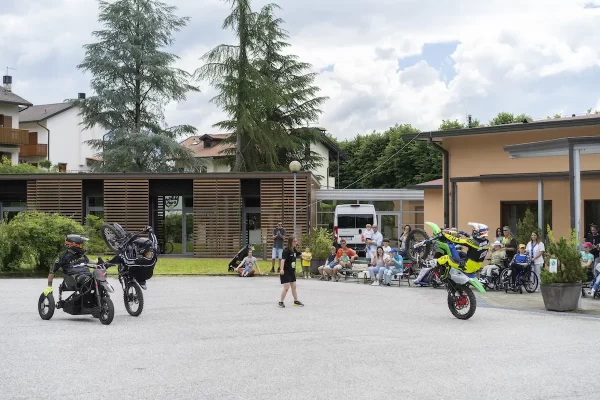 10belluno mask to ride